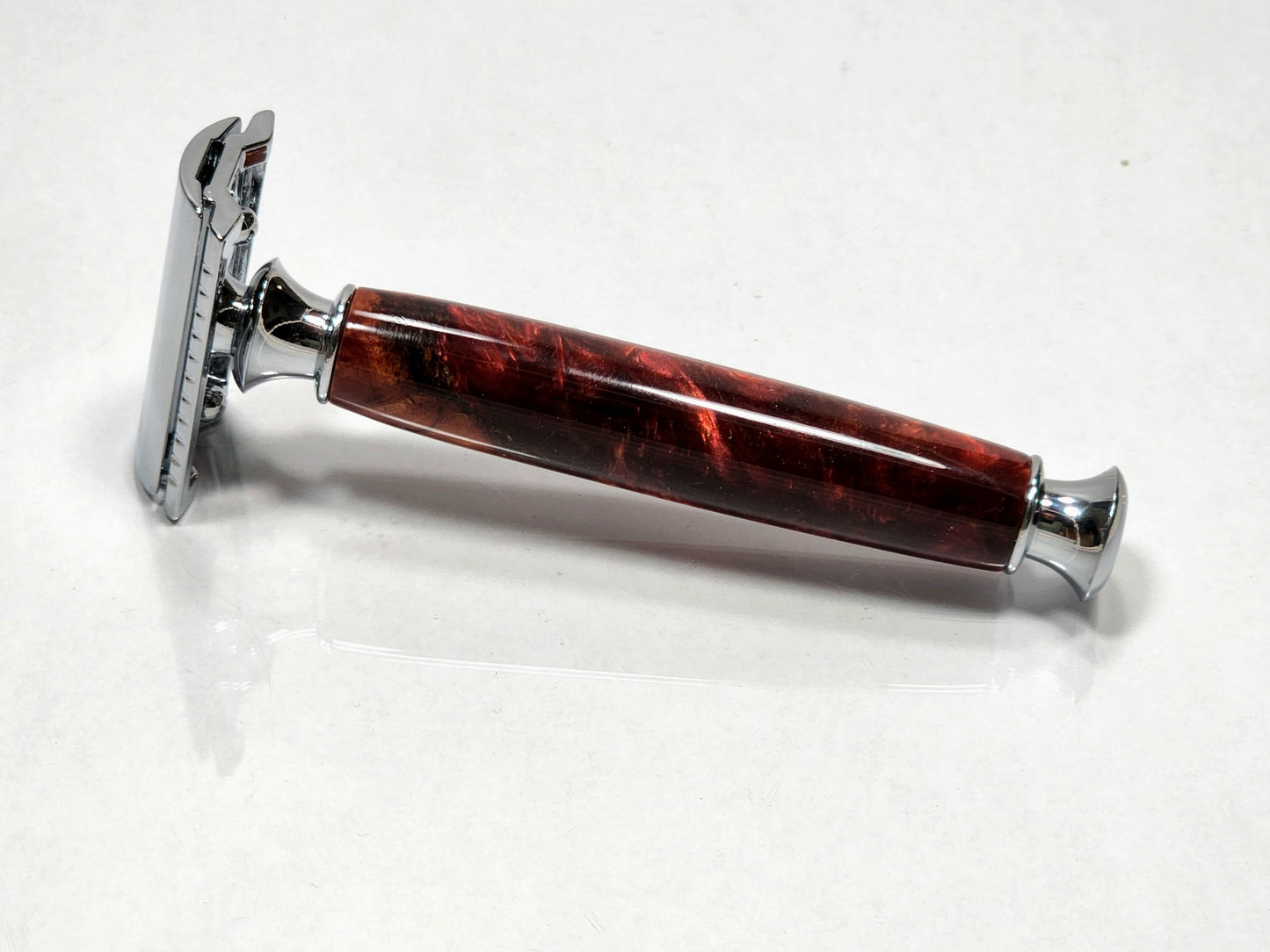 Elegant Handcrafted Hybrid Wood/Acrylic Classic Safety Razor with Chrome-Plated Brass Components