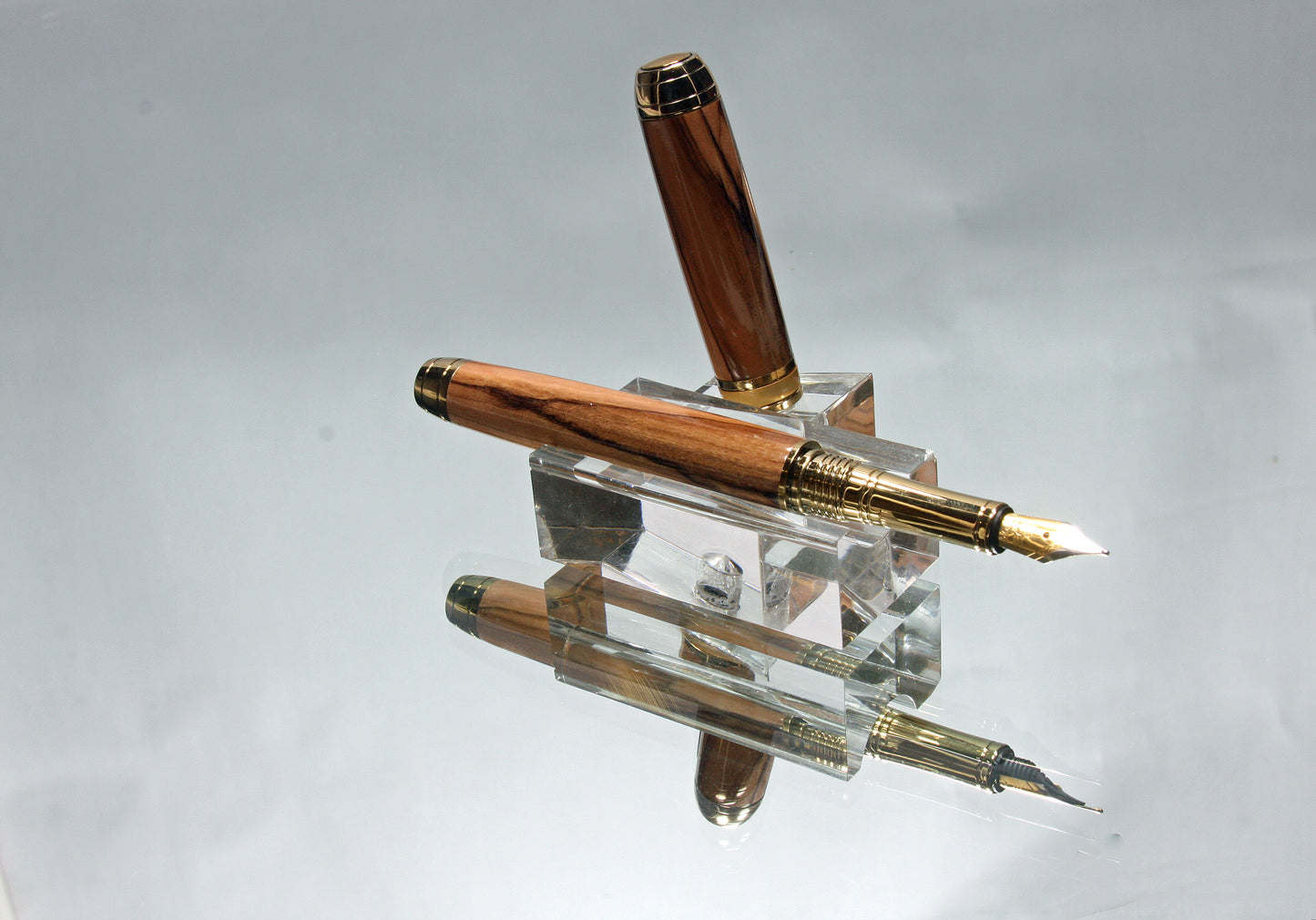 Handcrafted Olive Wood Fountain Pen – Classic British Style, Titanium Gold Plated